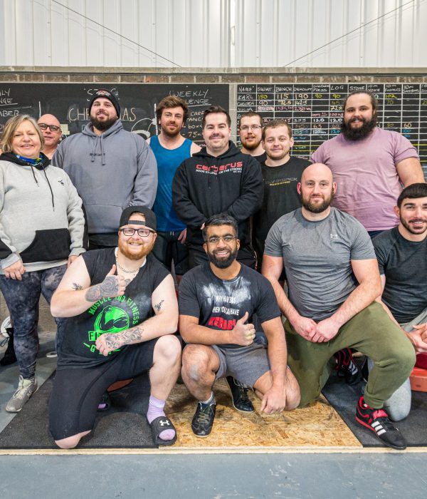 Group Photo of Strongmen and Women at STAG Fitness Strength Centre